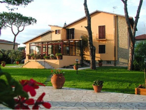 B&B Villa Acero Marinella Di Sarzana